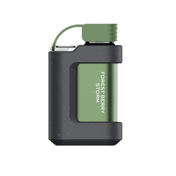 7000 nefeslik kullan-at elektronik sigara, yoğun buhar ve taze orman meyveleri lezzeti sunar.